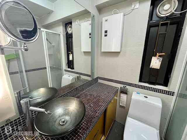 Quarry Bay - Kornhill Block R 09