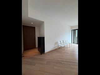 Tung Chung - The Visionary Tower 10 02