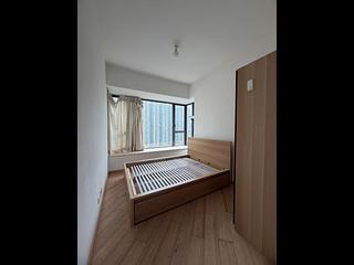 Tung Chung - The Visionary Tower 10 09