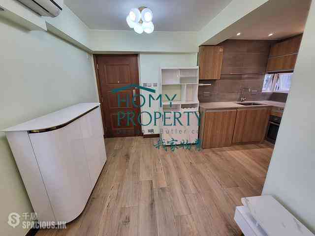 Sai Ying Pun - Cheong King Court 02