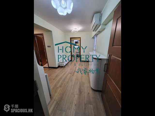 Sai Ying Pun - Cheong King Court 06