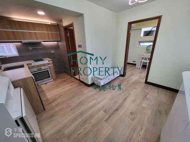 Sai Ying Pun - Cheong King Court 03