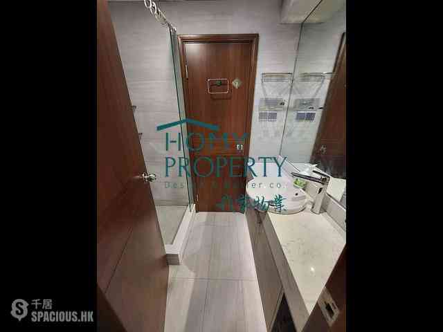 Sai Ying Pun - Cheong King Court 07