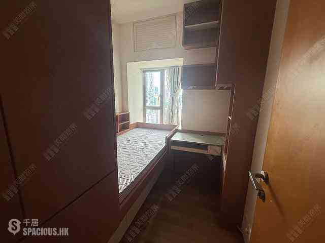 Wan Chai - The Zenith Phase 1 Block 2 07