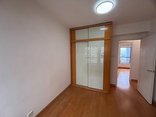 Mid Levels Central - The Grand Panorama Block 2 09