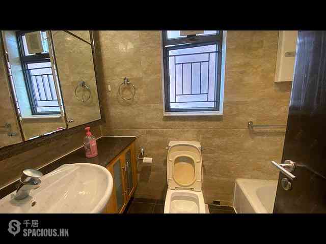 Shek Tong Tsui - The Belcher's Phase 2 Block 6 07