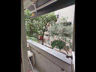 Kennedy Town - Han Yu Building 08