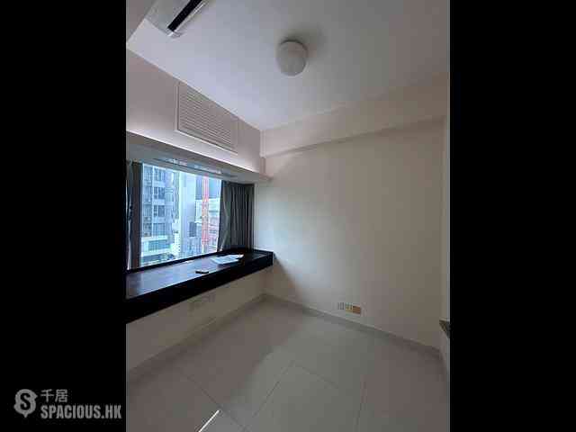Wan Chai - The Zenith Phase 1 Block 2 02