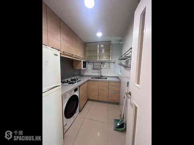 Wan Chai - The Zenith Phase 1 Block 2 05