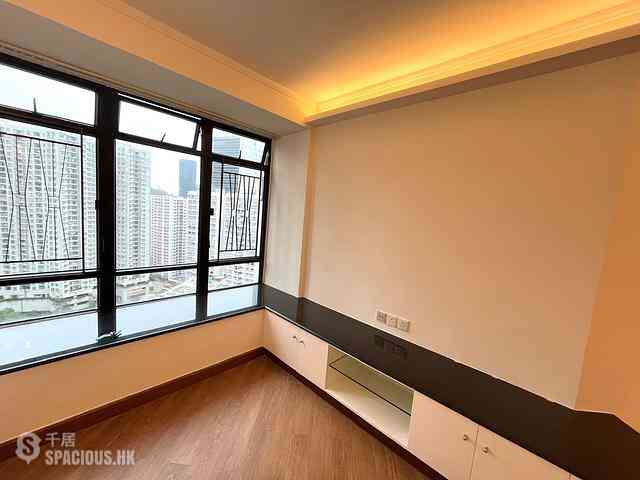 Quarry Bay - Kornhill Block P 02