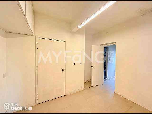 Mid Levels West - Villa Veneto 14