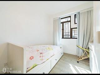Stubbs Road - Crescent Heights 07