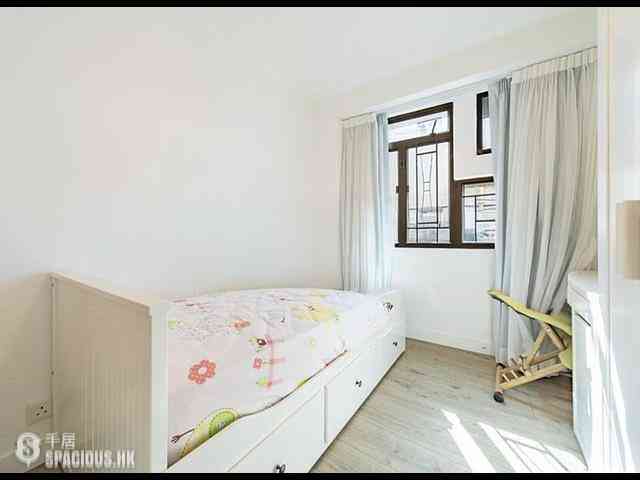 Stubbs Road - Crescent Heights 07
