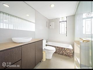 Stubbs Road - Crescent Heights 12