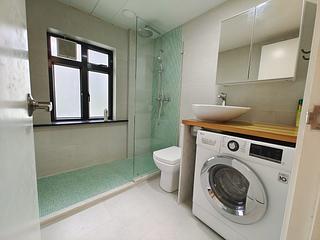 Sheung Wan - 179-181, Queen's Road West 13