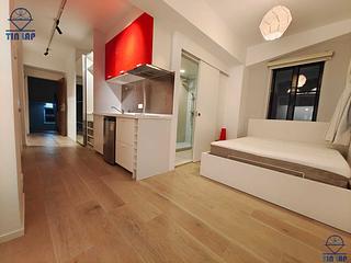 Sheung Wan - 179-181, Queen's Road West 02