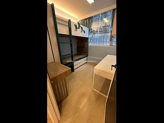 Causeway Bay - Lai Yuen Apartments 04
