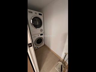 Causeway Bay - Lai Yuen Apartments 06