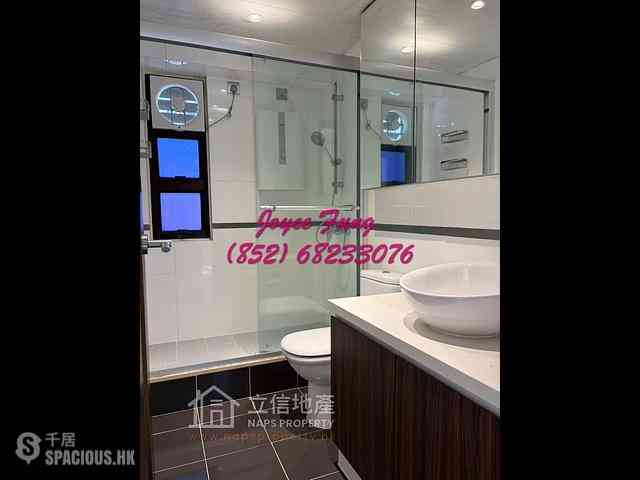 Mid Levels Central - Tycoon Court Block B 04