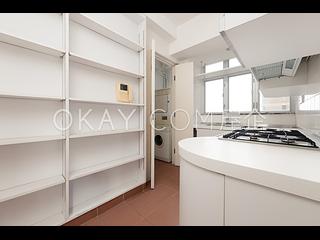 Repulse Bay - The Rozlyn 13