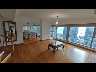West Kowloon - The Waterfront Phase 2 Block 5 04