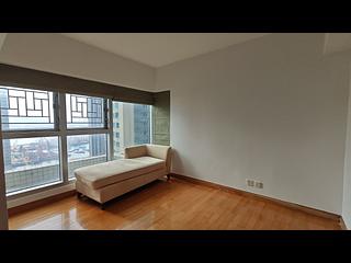 West Kowloon - The Waterfront Phase 2 Block 5 07