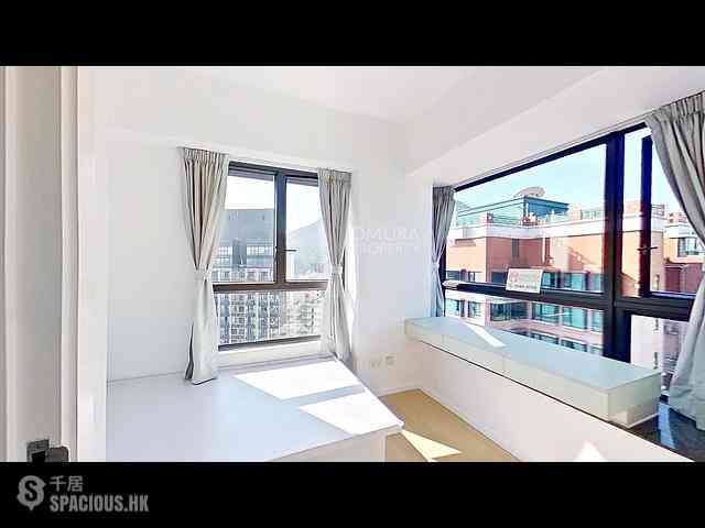 Shau Kei Wan - EAST 17 05
