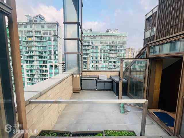 Tai Hang - The Signature 12