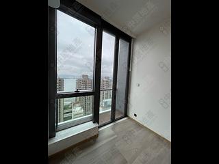 Sai Ying Pun - Two・Artlane 04