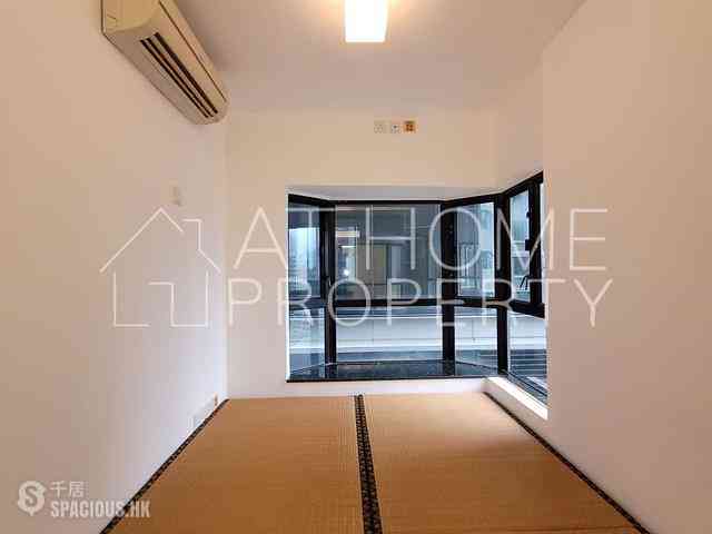 Soho - Lilian Court 03