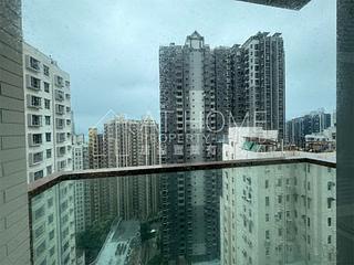 Sai Ying Pun - 63, Pokfulam 04