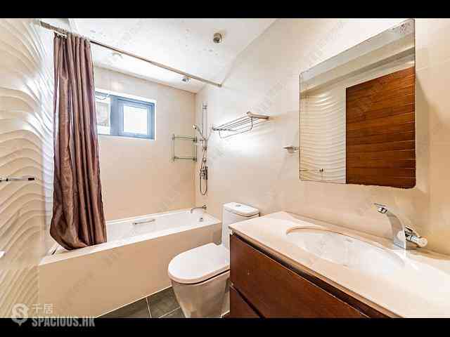 Repulse Bay - Repulse Bay Heights 12