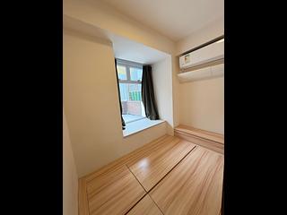 Cheung Sha Wan - Hong Fai Building Block B 04