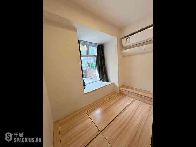 Cheung Sha Wan - Hong Fai Building Block B 04