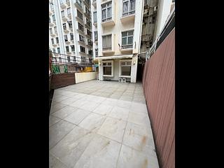 Cheung Sha Wan - Hong Fai Building Block B 06