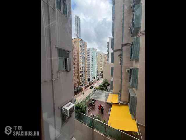 Ho Man Tin - Lung Cheung Building 03