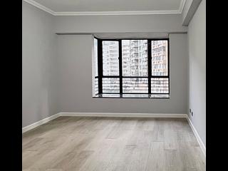 Mid Levels Central - Clovelly Court Block 2 02