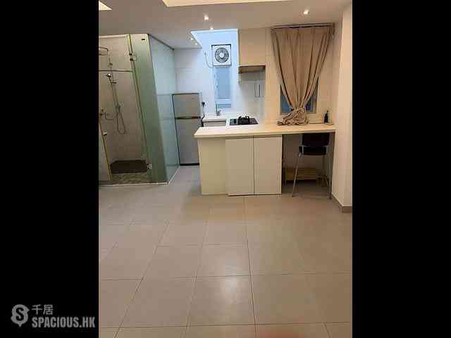 Sheung Wan - Lee Wah Mansion 03