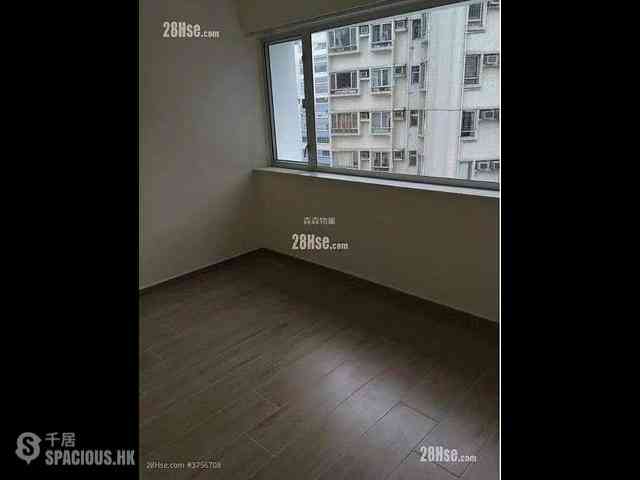 Quarry Bay - Westlands Gardens Block E 06