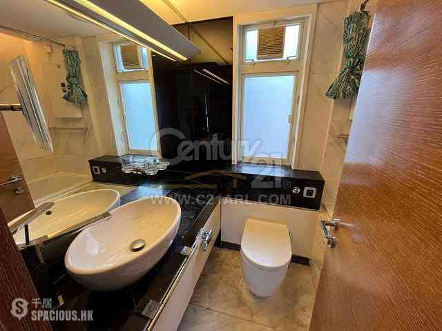 Soho - Centrestage Block 2 05