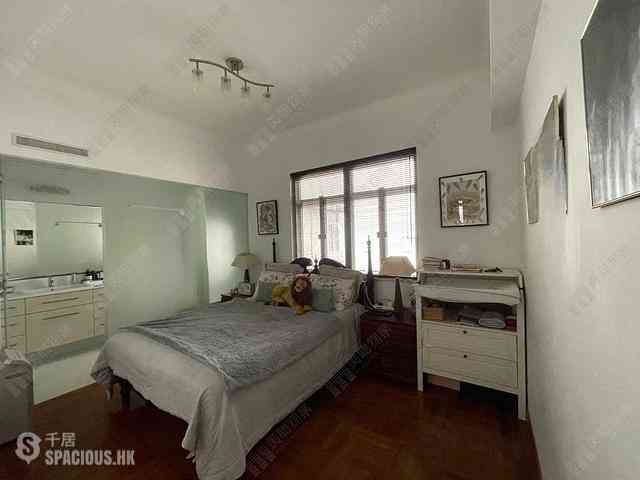 Mid Levels Central - Hong Lok Mansion 20