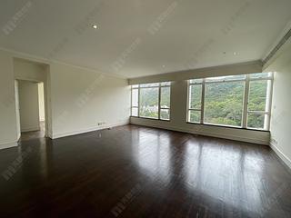 山頂 - The Mount Austin 02