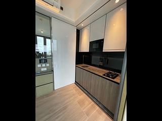 Sai Ying Pun - Two・Artlane 03