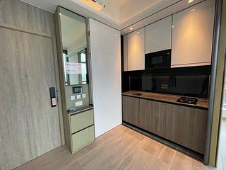 Sai Ying Pun - Two・Artlane 04