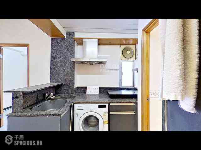 Happy Valley - 10-12, Yuen Yuen Street 14