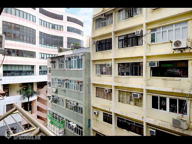 Happy Valley - 10-12, Yuen Yuen Street 18