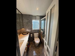 Hung Hom - Laguna Verde Phase 1 Green Wood Block 2 04