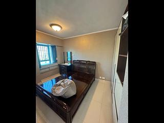 Hung Hom - Laguna Verde Phase 1 Green Wood Block 2 11