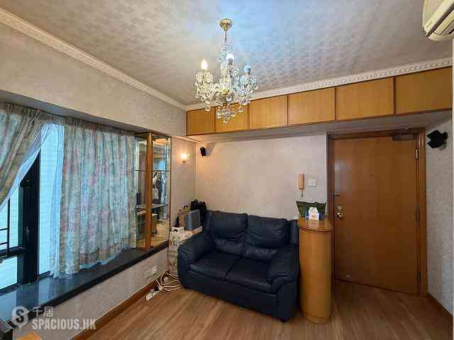 Sai Ying Pun - Imperial Terrace 01