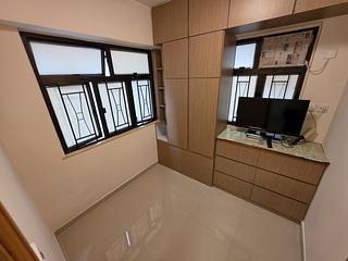 Sai Ying Pun - The First Building 08